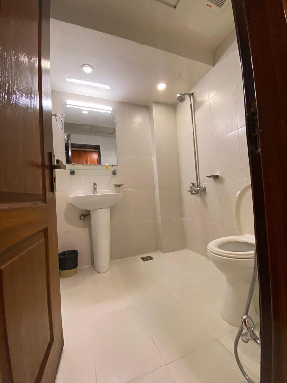 Diplomat Hotel Islamabad Ngoại thất bức ảnh