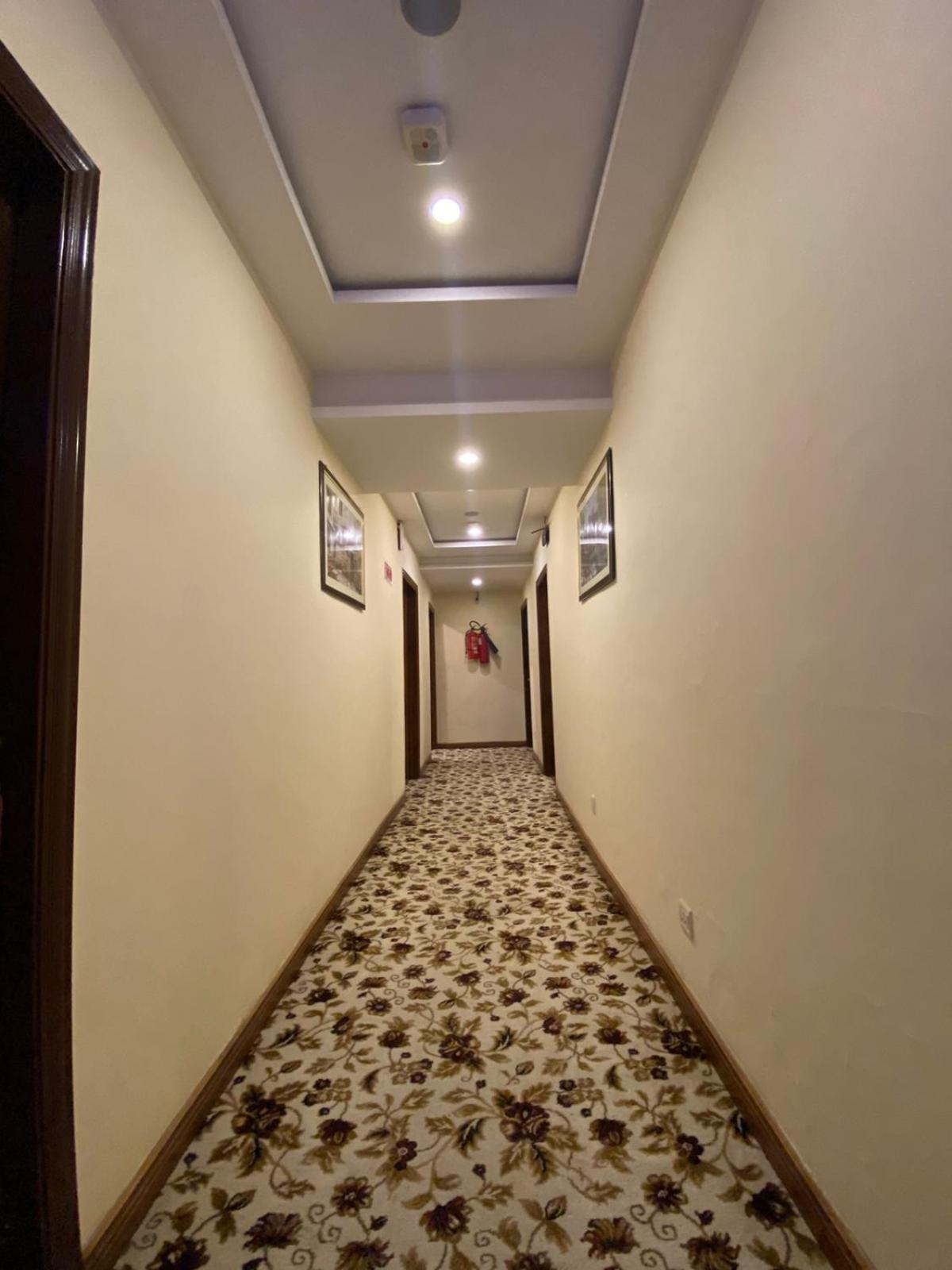 Diplomat Hotel Islamabad Ngoại thất bức ảnh