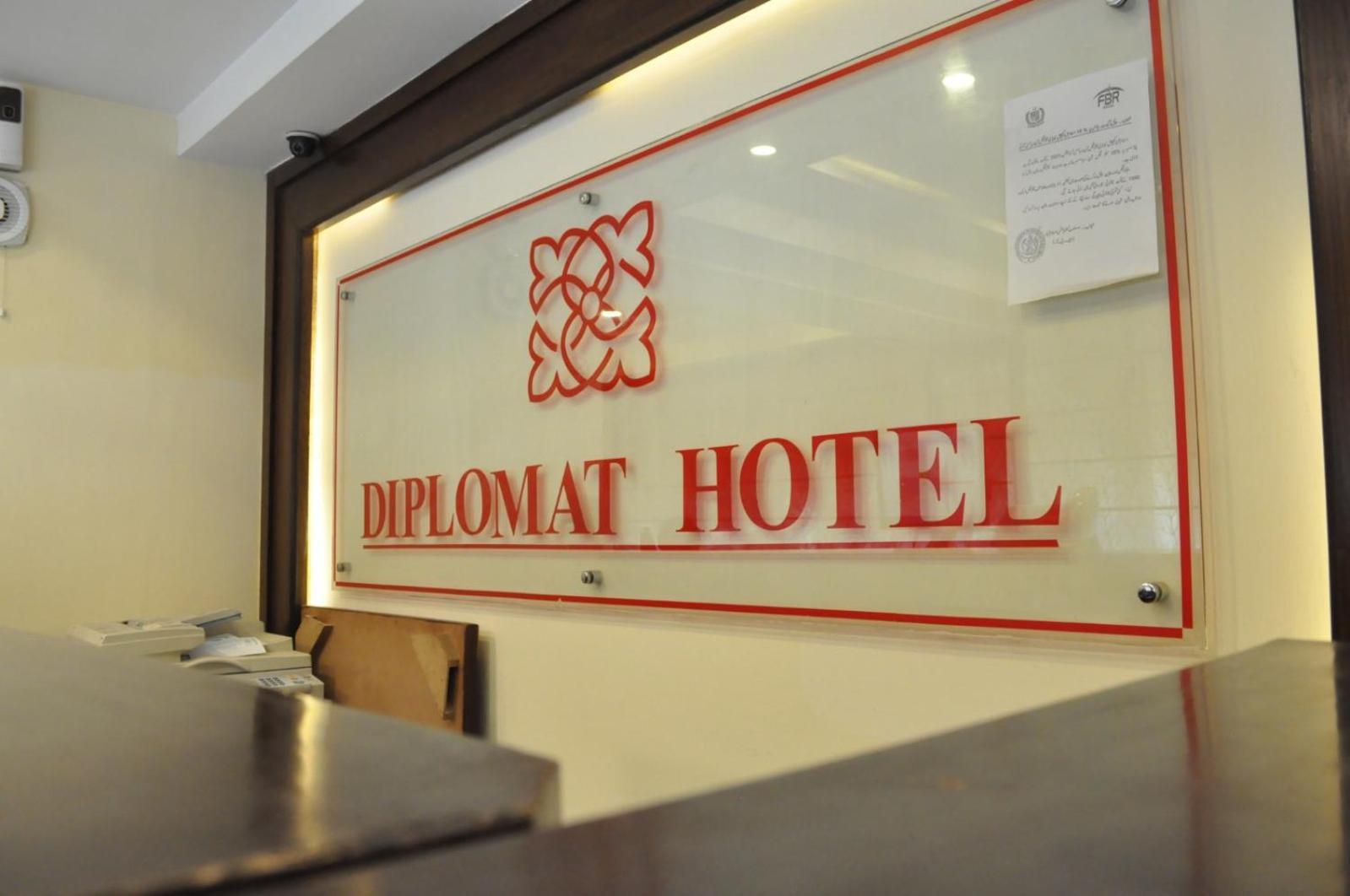 Diplomat Hotel Islamabad Ngoại thất bức ảnh
